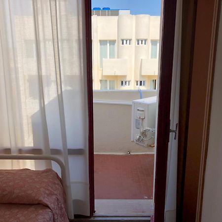 Hotel International Senigallia Camera foto