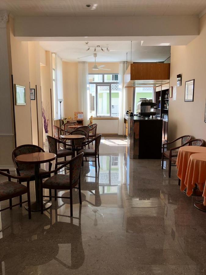 Hotel International Senigallia Esterno foto